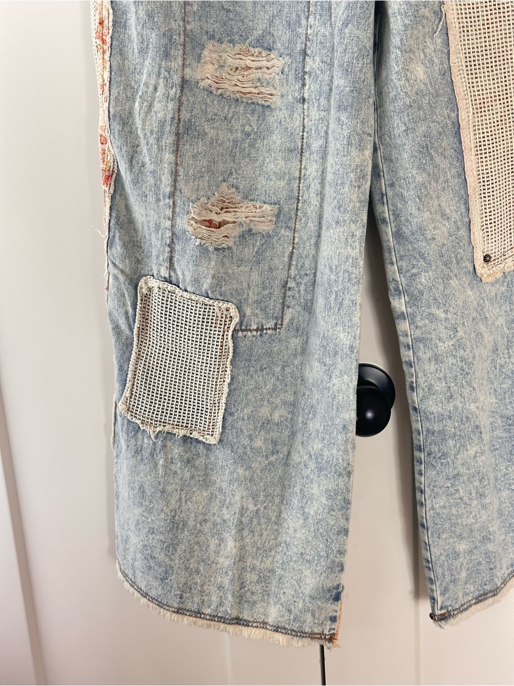NEW POL patchwork raw edge pants in vintage denim - Picture 3 of 13